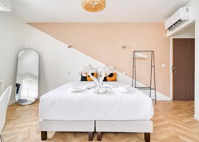 Apartment Quiet Air-conditioned - Close To Batignolles