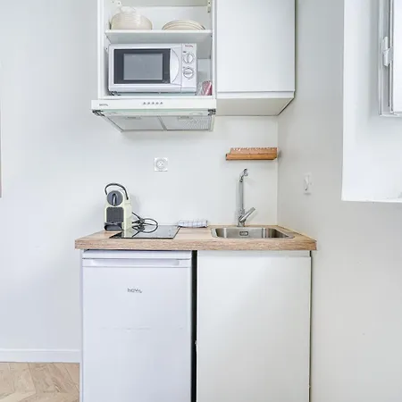 아파트 Quiet Air-conditioned - Close To Batignolles